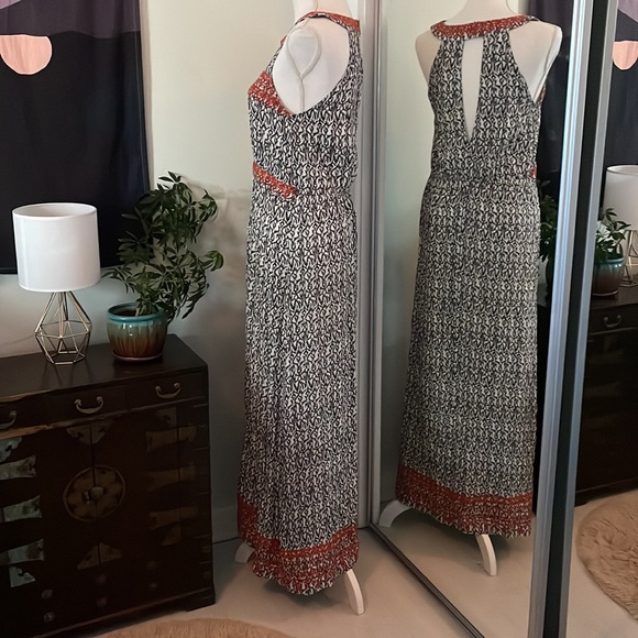 THML Jameson Embroidered Maxi Dress, Size XL - Picture 5 of 9